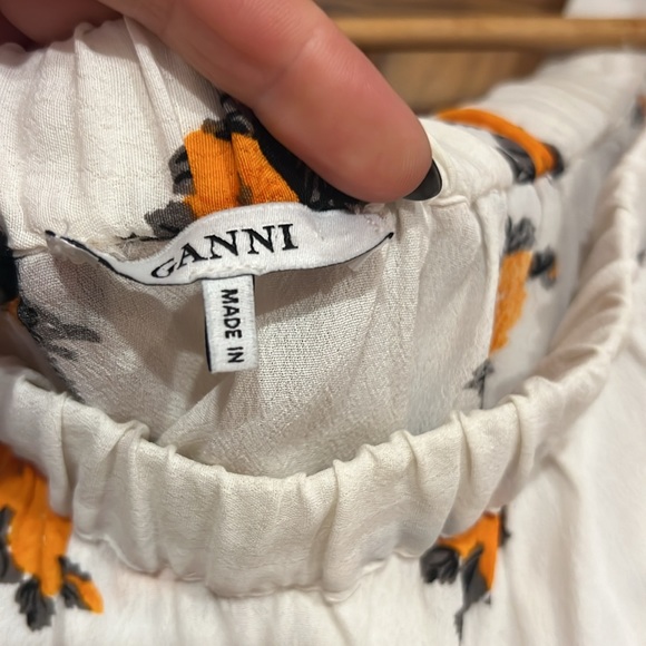 Ganni floral off-the-shoulder top - Picture 2 of 3